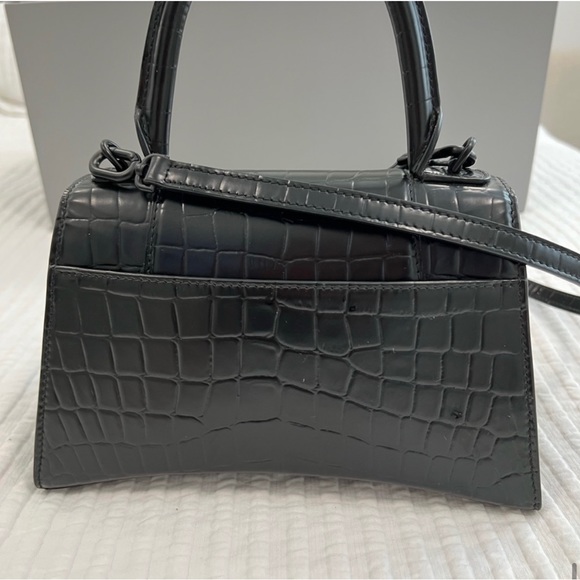 Authentic Balenciaga black hourglass top handle size small - Picture 7 of 8